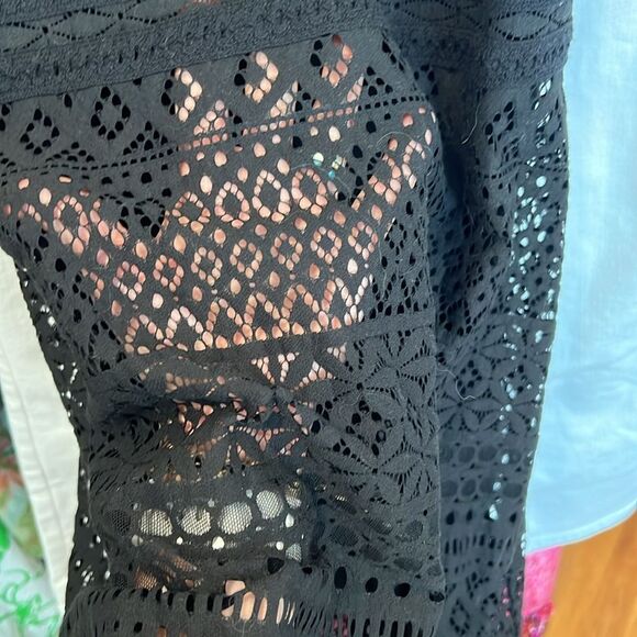 Kensie Black crochet/lace Overlay Dress Knee Length P2P 17” W: 13.25-13.5” L:38” - Picture 7 of 10